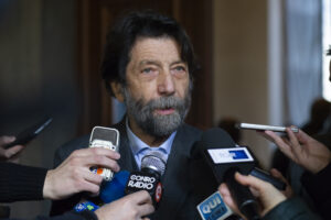 “La forzatura su Casellati spettacolo penoso, dietro Draghi il nulla”, parla Massimo Cacciari