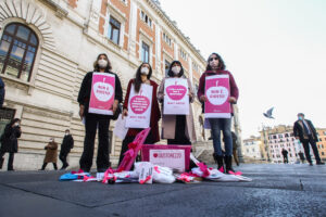 Causa pandemia l’occupazione femminile crolla sotto il 50%
