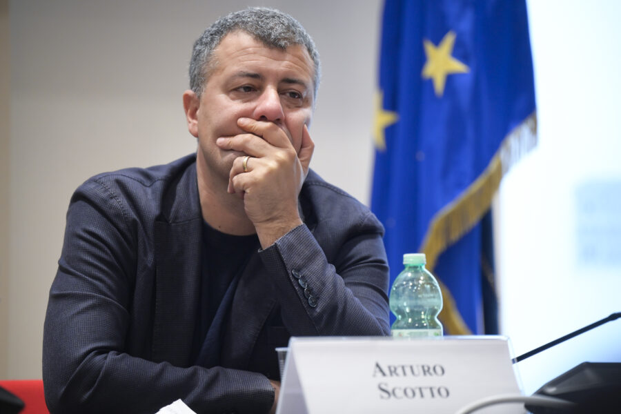 Intervista ad Arturo Scotto: “La sinistra ha fallito, ora può rinascere”