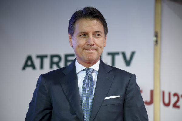 “Torniamo in Rai”, Conte si rimangia il penultimatum