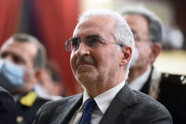 Perché è stato licenziato Pietro Curzio: cosa c’è dietro al terremoto che ha colpito i vertici della Cassazione