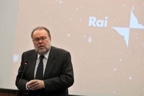 Petruccioli sulla Rai: “Grave la sfiducia giallorossa a Fuortes” Petruccioli sulla Rai: “Grave la sfiducia giallorossa a Fuortes”