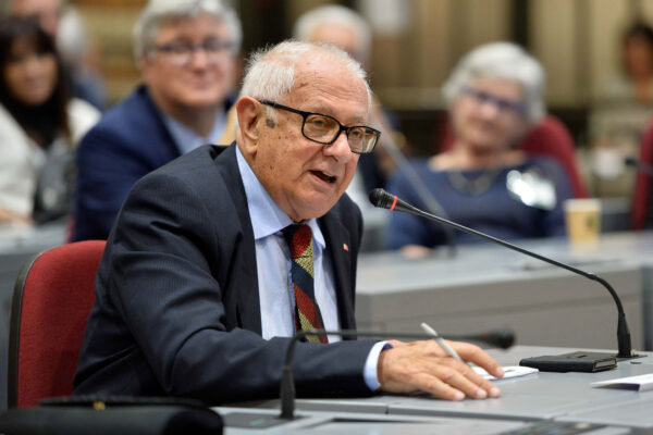 Intervista a Luigi Berlinguer: “Non c’è bisogno di elezioni anticipate ma di concludere la marcia intrapresa” Intervista a Luigi Berlinguer: “Non c’è bisogno di elezioni anticipate ma di concludere la marcia intrapresa”