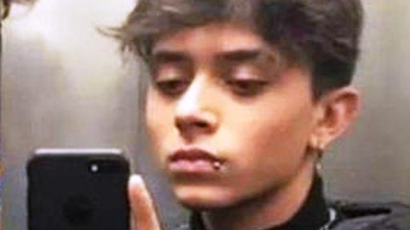 Robert ucciso a 17 anni per una ragazza contesa, lo sfogo del fratello: “I killer sono due, svegliatevi”