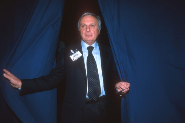 16.03.2001 PARMA
ECONOMICO
CONVEGNO CONFINDUSTRIA SAPER CRESCERE POTER CRESCERE
NELLA FOTO CALISTO TANZI, PARMALAT
©R.FRANCESCHIN/LAPRESSE