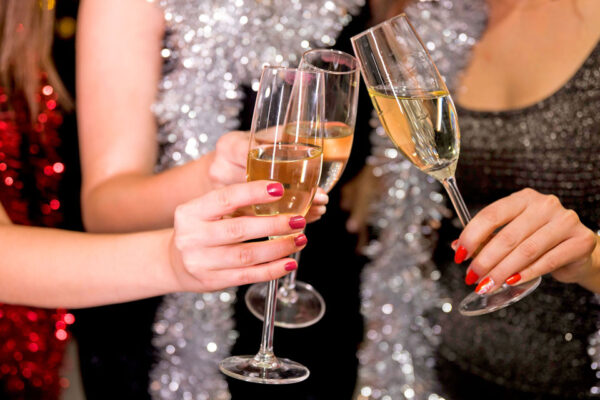 “Violentata a Capodanno dopo cenone al Vomero”, ipotesi droga dello stupro dietro la denuncia di una ragazza