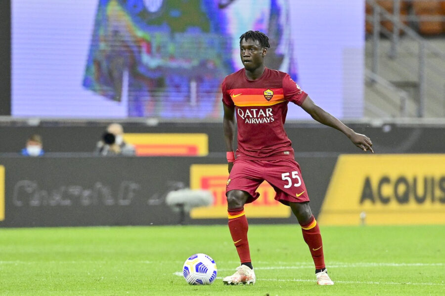 Coppa d’Africa, il calcio di una volta fatto di storie e campi polverosi