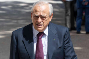 Usare lo scontro per rafforzare le Generali