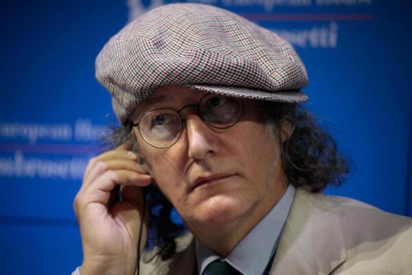 Fondi illeciti al Movimento 5 Stelle, il memoriale della ‘gola profonda’ Carvajal: “Casaleggio ha incassato 3,5 milioni di euro”