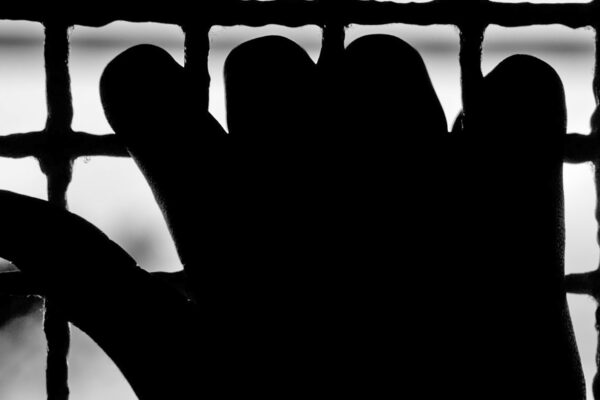 La strage senza fine, giovane detenuto si toglie la vita nel carcere di Torino: “Era in attesa di convalida”