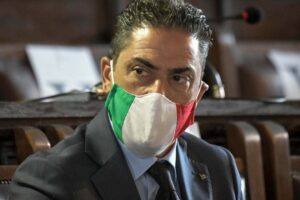 Protesta Pianura, assolto Nonno: dopo 14 anni non c’è alcuna regia politica