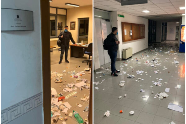 Comune di Melito ridotto a discarica, spazzatura ovunque e atti strappati: “Protesta dei dipendenti delle pulizie”