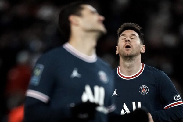 Messi positivo al Covid insieme a tre compagni del Psg, in Serie A più di 50 contagiati
