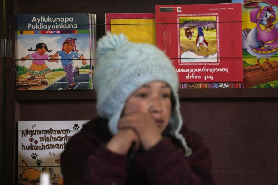 La pandemia ha reso orfani 98mila bambini, in Perù il tasso di mortalità più alto al mondo