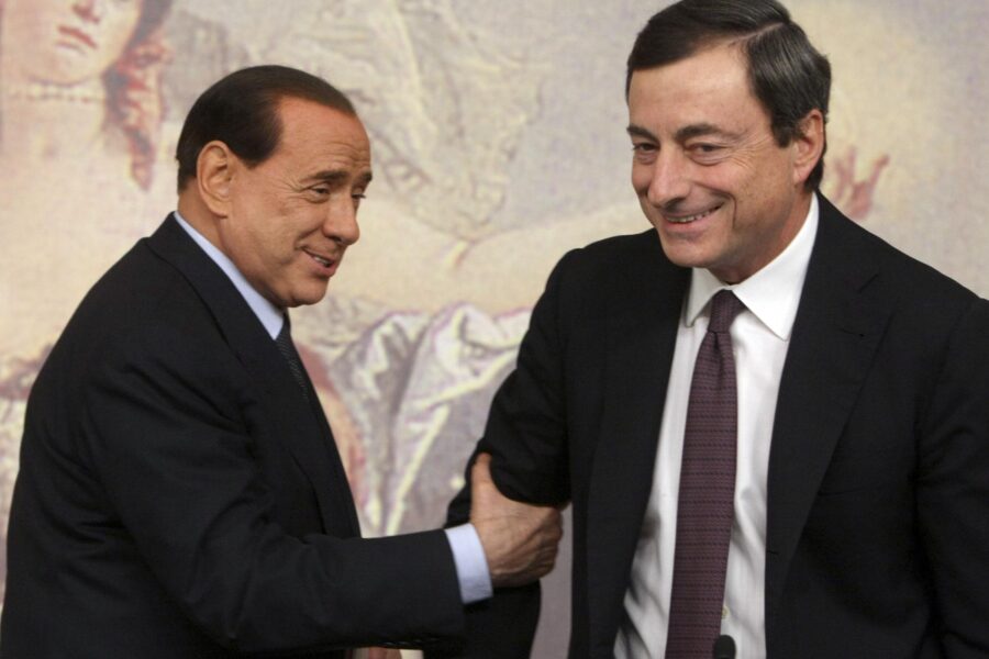 Toto-Quirinale, le quote dei bookmakers sulla corsa al Colle: Draghi favorito, Berlusconi a 15