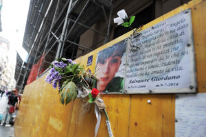 Ucciso a 14 anni da un calcinaccio, giustizia lontana per i genitori di Salvatore Giordano