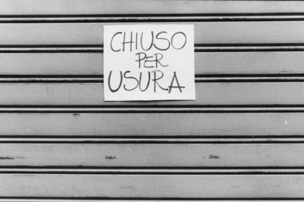Il tasso di povertà cresce del 45%, è dramma usura: “Un codice rosso per le vittime”