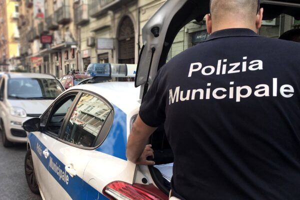 De Iesu organizza la polizia locale: un’unità operativa in ogni municipalità De Iesu organizza la polizia locale: un’unità operativa in ogni municipalità