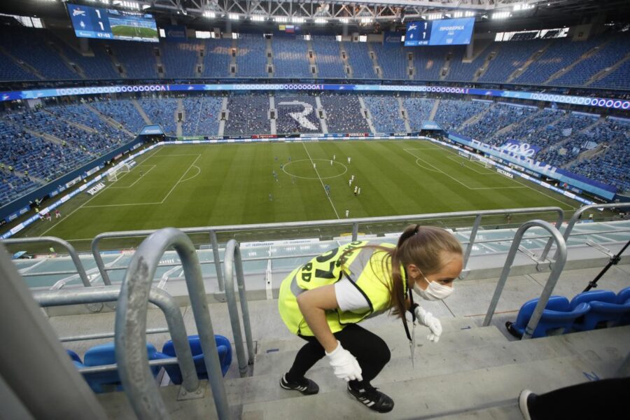 Champions League, rischia di saltare la finale in Russia dopo l’invasione dell’Ucraina: il caso dello sponsor Gazprom