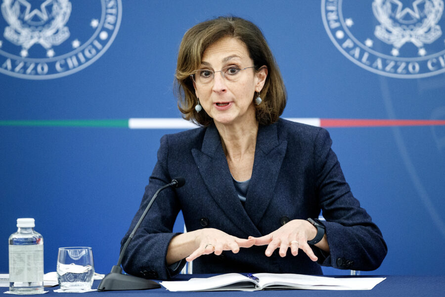 Toghe “girevoli”: la stretta è un colpo alla giustizia show