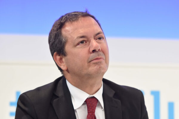 “All’Unione Industriali di Napoli si parla solo di beghe e poltrone”, lo sfogo di De Felice