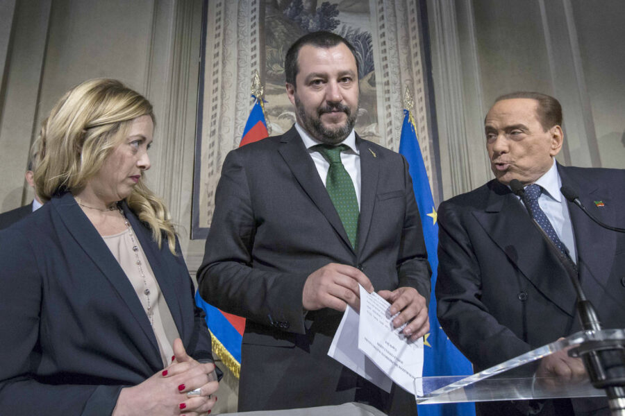 Salvini e Berlusconi si spostano al centro col Partito repubblicano e provano a isolare la Meloni