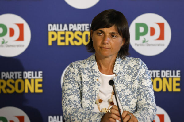 Intervista a Debora Serracchiani: “Non scaricare i guai sul governo, o i partiti finiranno in macerie” Intervista a Debora Serracchiani: “Non scaricare i guai sul governo, o i partiti finiranno in macerie”