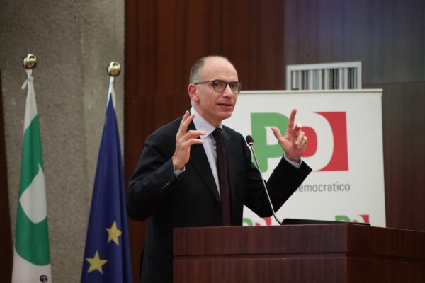 Letta senza coraggio e visione politica, dice no ai referendum sulla giustizia e si fa mangiare da Grillo Letta senza coraggio e visione politica, dice no ai referendum sulla giustizia e si fa mangiare da Grillo