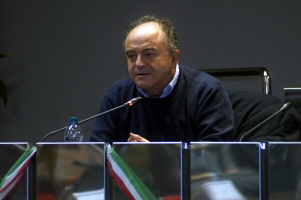 Archiviato esposto contro Gratteri, ma il Csm si spacca