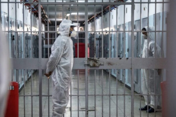 Detenuto morto di Covid e a Poggioreale troppi non vaccinati