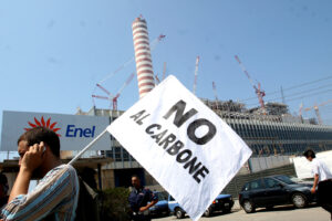 Centrali a carbone in Italia, dove sono gli impianti che Draghi potrebbe riaprire per affrontare la crisi energetica
