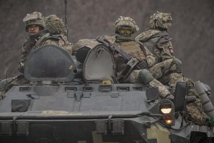 “Kiev potrebbe cadere nelle mani dei russi questa notte”, la previsione di Bloomberg