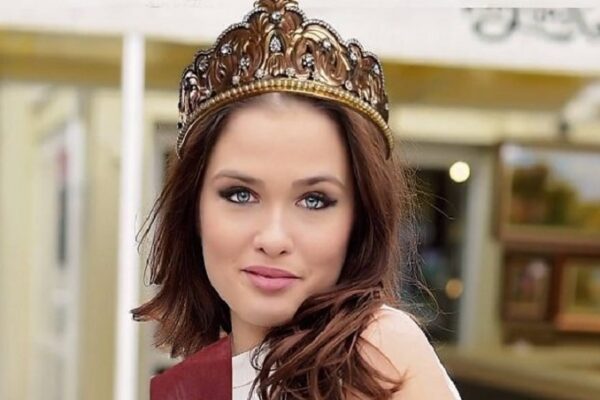 In galera da innocente, la modella Greta Gila chiede 100mila euro allo Stato: scambiata per un narcos