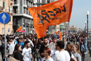 Libera celebrerà a Napoli la giornata per le vittime innocenti delle mafie: sì al ricordo senza retorica