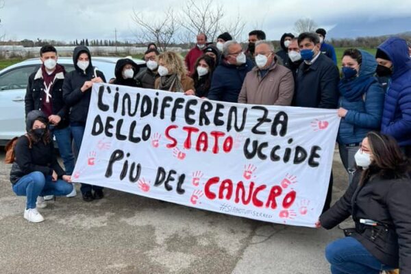 Serre contro De Luca: no a una nuova Terra dei Fuochi