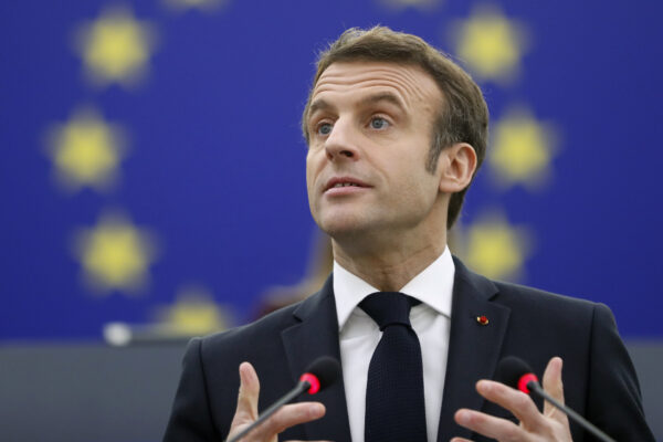Sondaggi elezioni presidenziali in Francia: guerra nella destra radicale (e dinastica) per il secondo turno con Macron