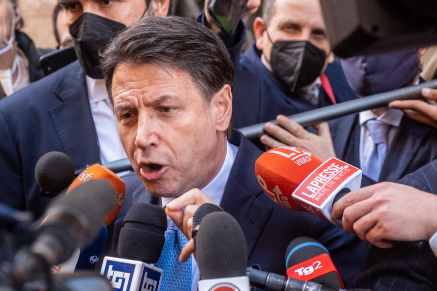 Soldi pubblici, grillini a caccia del malloppo di stato