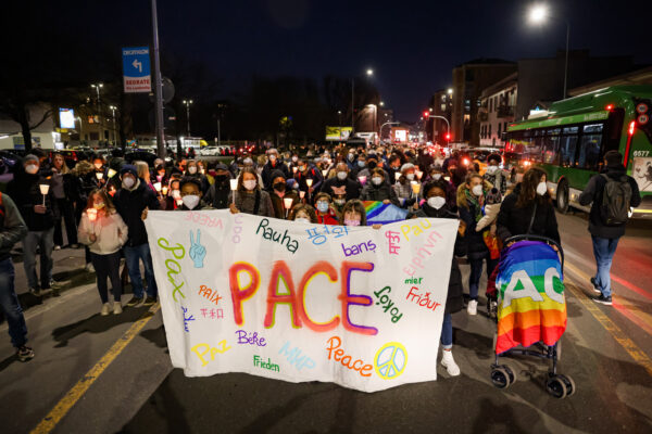 Facciamo una grande marcia della pace a Kiev per fermare le bombe