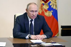 “Putin è paranoico, impazzito e imprevedibile”: le analisi degli 007 sullo stato mentale del Presidente russo
