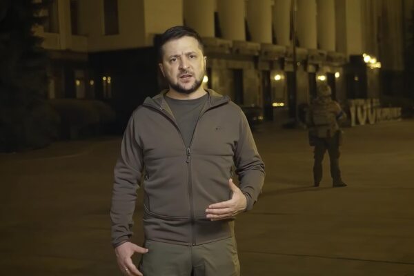 Ucraina nuovo Vietnam, Zelensky smaschera il bluff della guerra lunga che conviene a tutti
