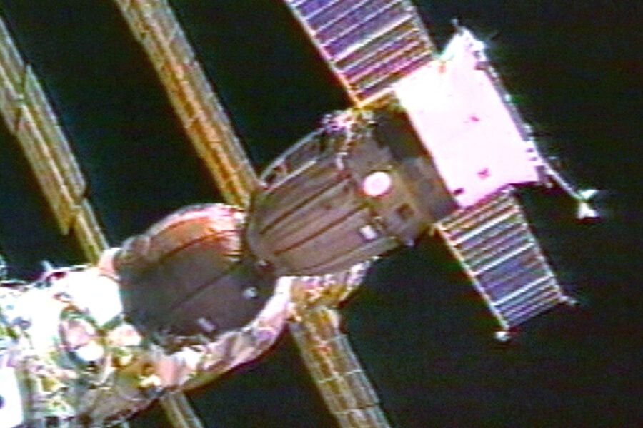 La propaganda russa sulla “caduta” della Stazione spaziale: perché la minaccia di Mosca non è credibile