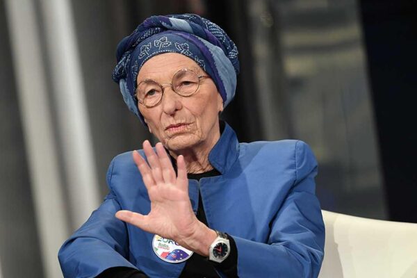 Intervista a Emma Bonino: “Il governo ha un’agenda reazionaria, sugli immigrati ha vinto Salvini”