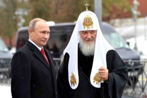 Dietro Putin c’è la guerra santa di Kirill: fondamentalismo religioso è alla base del conflitto