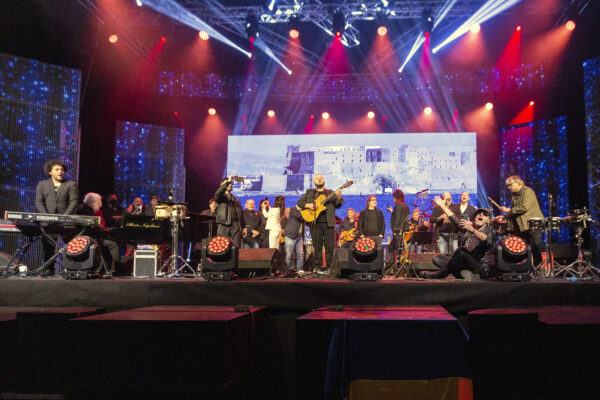 Pino Daniele memorial, sold out per “Je sto vicino a te 67”: “Una perdita non è un’assenza”