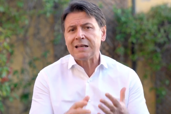 Voto 5 Stelle, Conte sfida Di Maio e i dissidenti: “Passo indietro se vittoria non sarà netta”