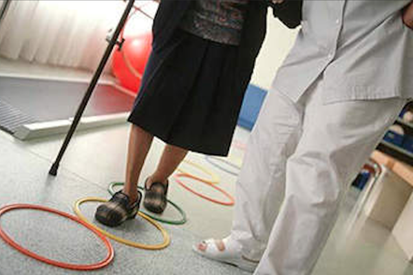 Operata al femore a 103 anni, nonna Paolina già cammina: “E’ giovanissima”