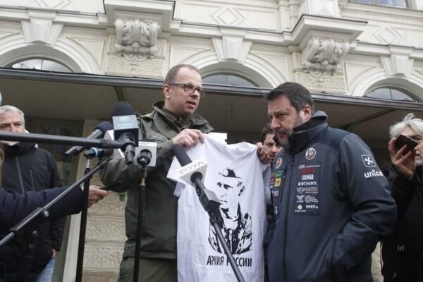 Chi è Wojciech Bakun, il sindaco polacco che ha contestato Salvini: “Deve vergognarsi, gli ho ricordato chi sono i suoi amici”