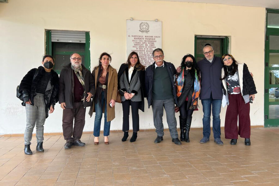 Mafie e Terra dei Fuochi, i familiari delle vittime: “L’indifferenza può uccidere più di una pistola”