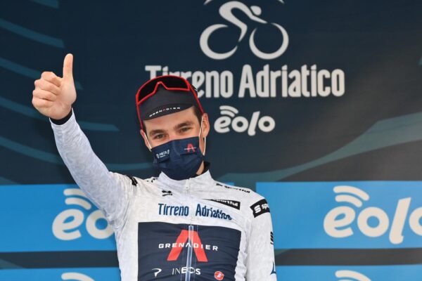 Pavel Sivakov cambia nazionalità, il ciclista russo correrà per la Francia: “Contrario a questa guerra, sono col popolo ucraino”