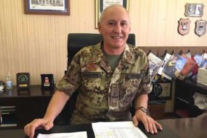 Chi è Tommaso Petroni, successore di Figliuolo per la campagna vaccinale: Draghi punta al generale esperto di logistica